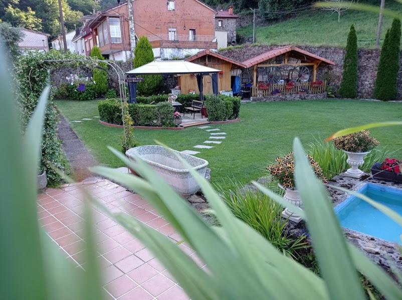 La Casa Del Agua 56 Hotel Limpias Eksteriør billede